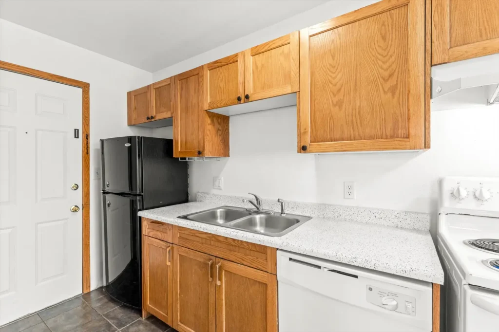Modern kitchen at Canyon Crest, apartments for rent Boulder, Colorado