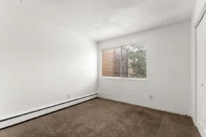 Creekside Apts
