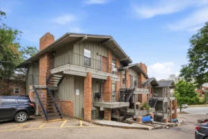 Broadway Apartments